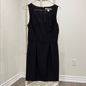 Elegant Black Sleeveless Dress
